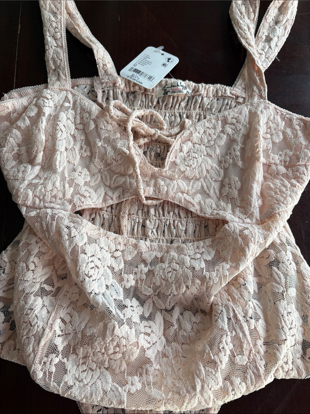 Free people Intimately 💖 Blush Lace Camisole bodysuit - Picture 5 of 6